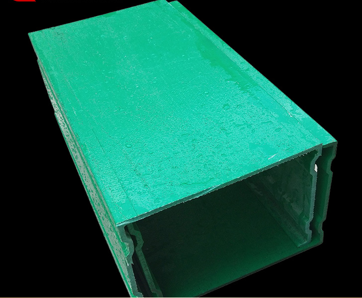 拉挤槽式玻璃钢桥架（C型边）